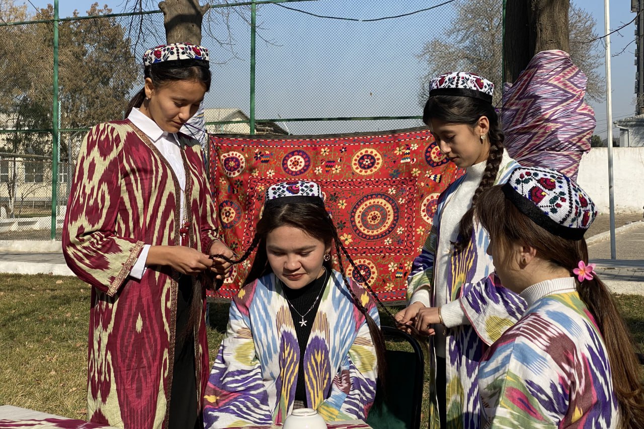 A demonstration of national and modern costumes was held under the slogan "National costume - the image of the nation, the beauty of the person, the expression of national pride."