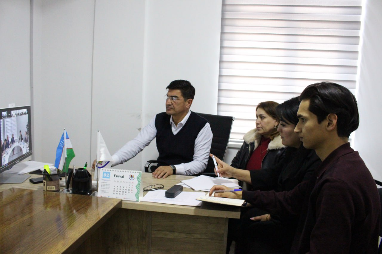 Representatives of the International Innovation University are also participating in this meeting online via ZOOM.