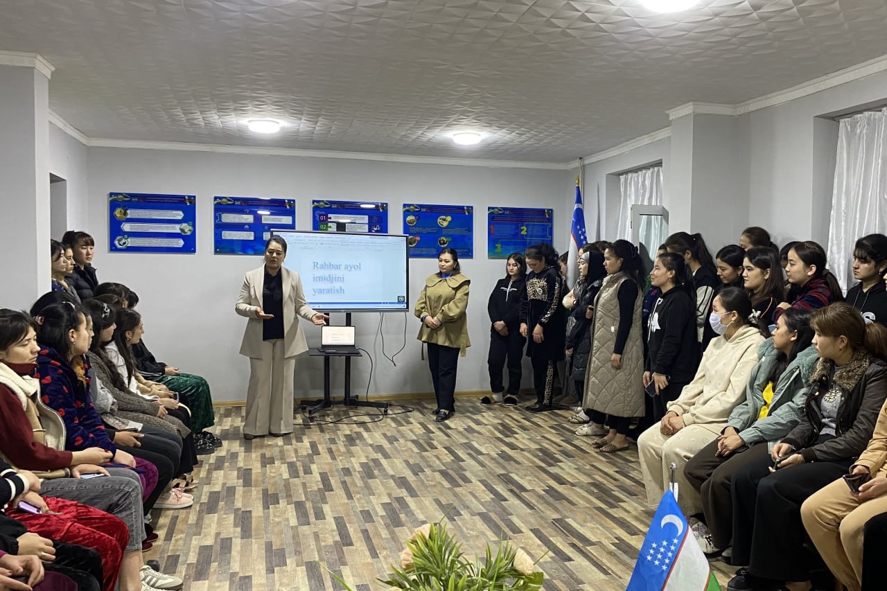 The next meeting between the university administration and students and youth took place in the A-block of the International Innovative University "Student Dormitory"