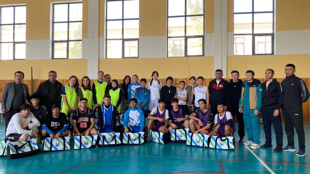 Besh tashabbus musobaqasi” doirasida oʻtkazilgan qizlar oʻrtasidagi “Stritbol” sport musobaqasida