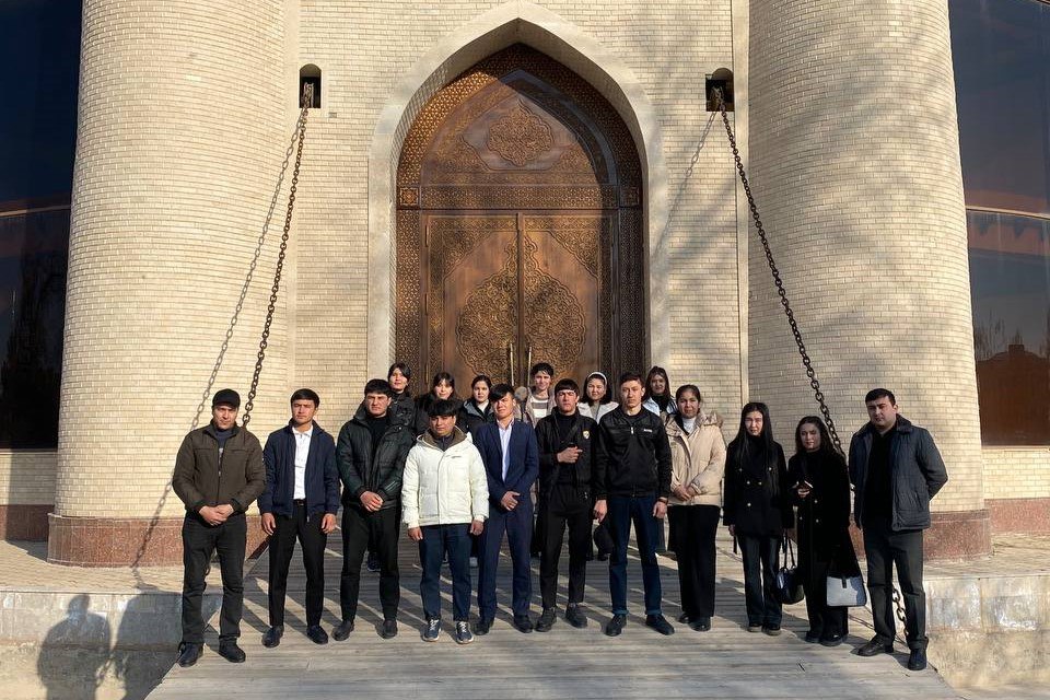 International Innovation University students traveled to the "Patriots' Park"